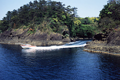 The Ogi coast along which you cruise on a motorboat or a tourist boat